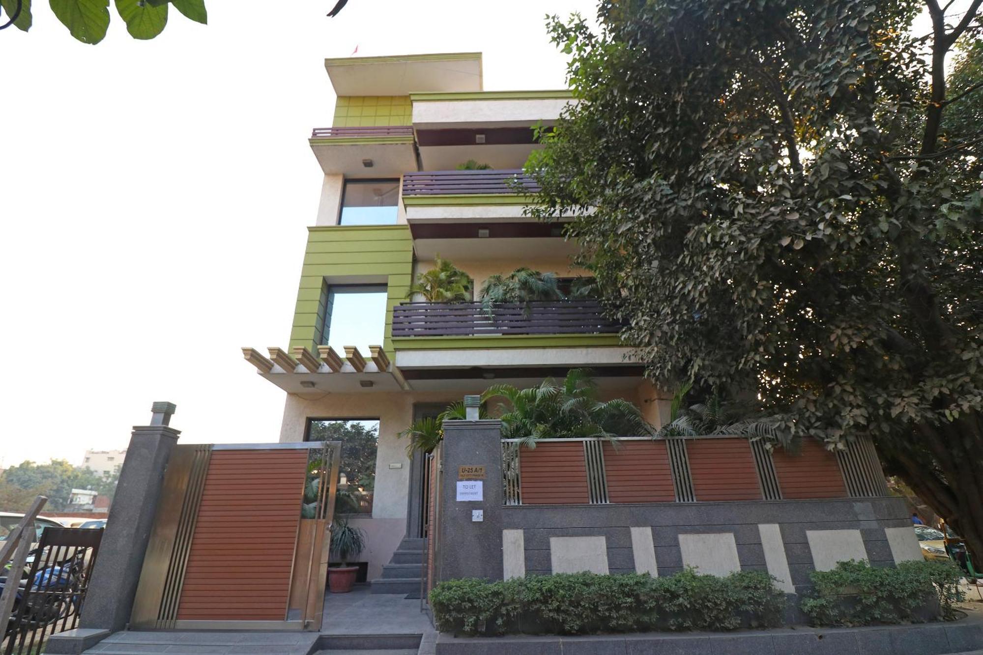 Wonderland Inn Near Aravali Biodiversity Park Gurgaon Exterior photo